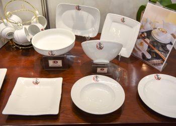 餐盤的問題都能解決 – 全國磁器